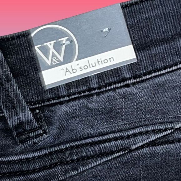 NWT Wit & Wisdom Ab Solution Black Denim Shorts Size 8 - Picture 2 of 4